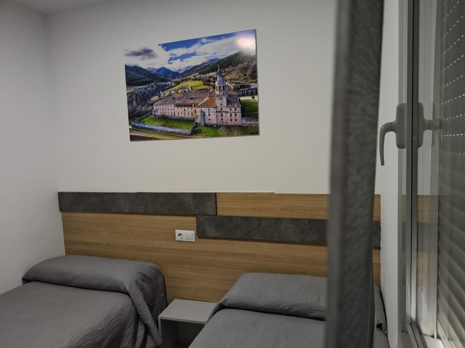 לוגרוניו Hostal Rioja Condestable מראה חיצוני תמונה