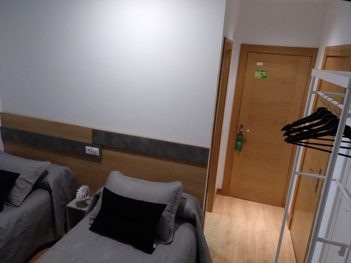 לוגרוניו Hostal Rioja Condestable מראה חיצוני תמונה